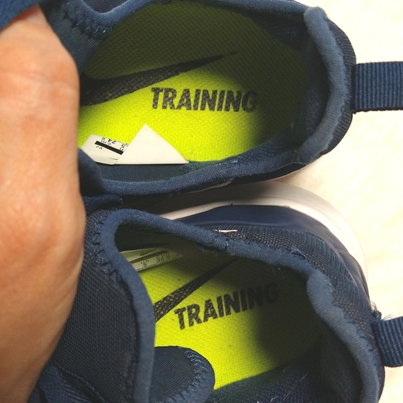 NIKE free Training shoes, size 7.5 - Picture 9 of 10